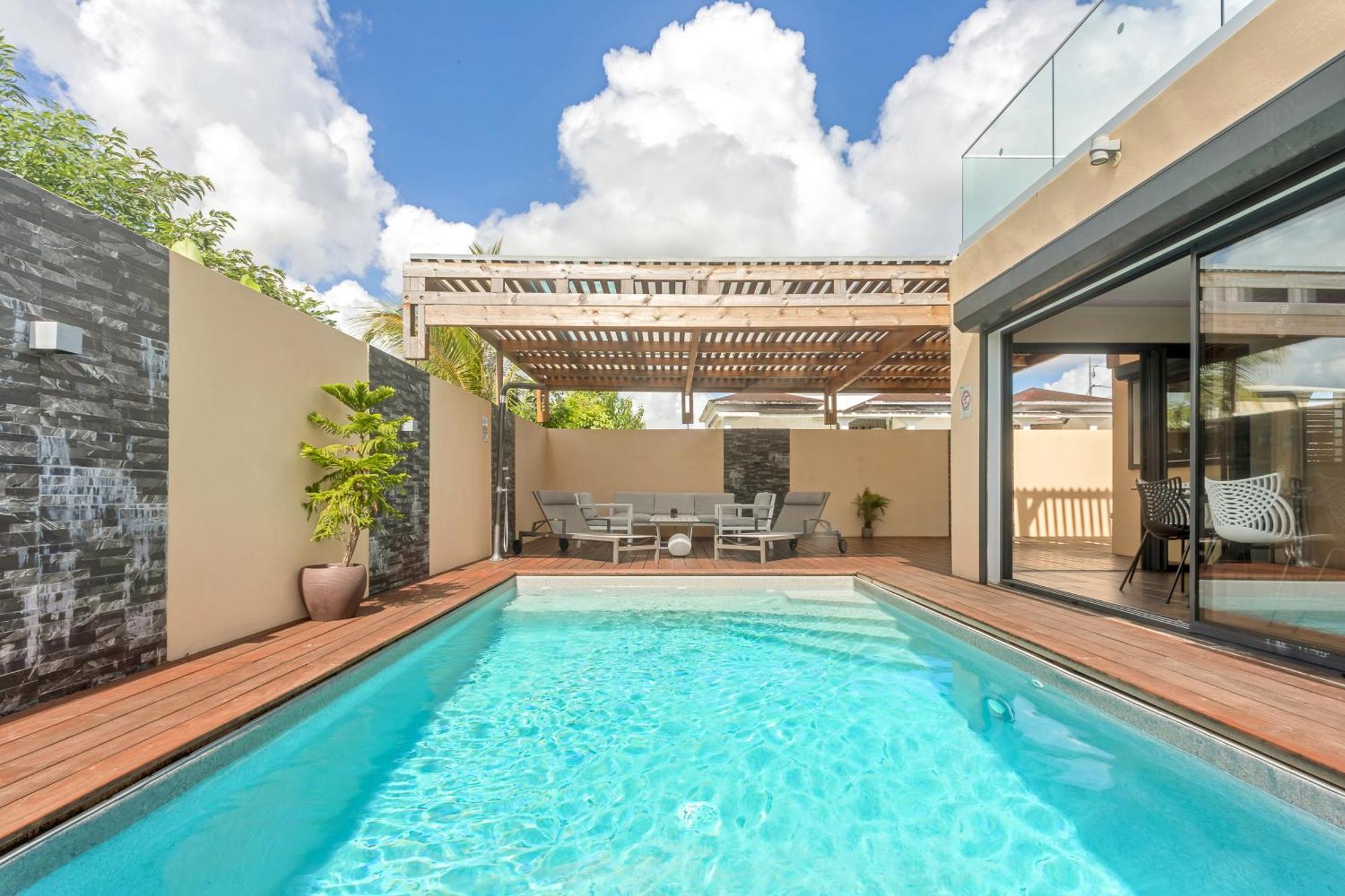 Villa Jasmin Standing Piscine Chauffee 4 Ch 9 Pers *