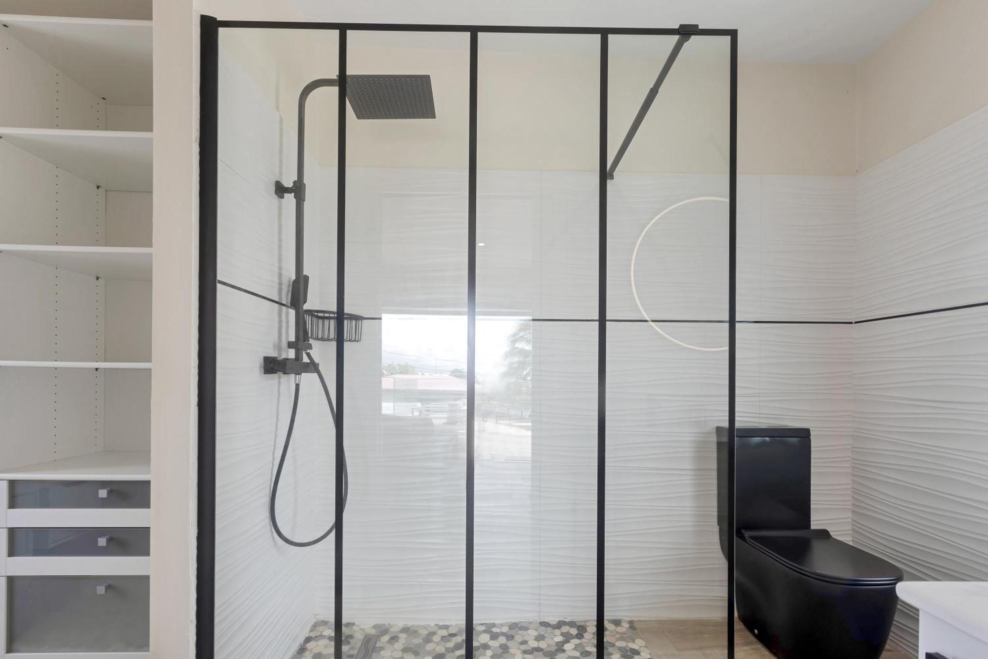 Jasmin Standing Piscine Chauffee 4 Ch 9 Pers *