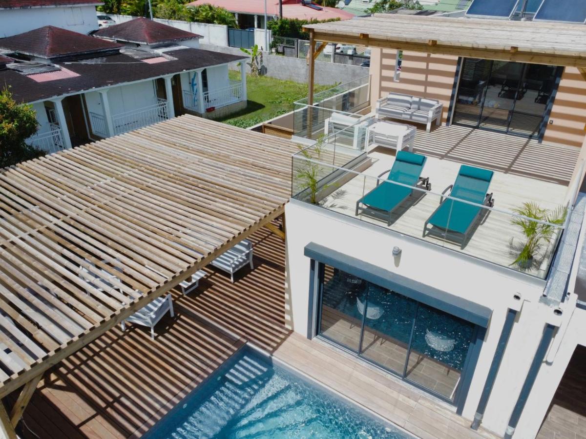 Jasmin Standing Piscine Chauffee 4 Ch 9 Pers Baie-Mahault
