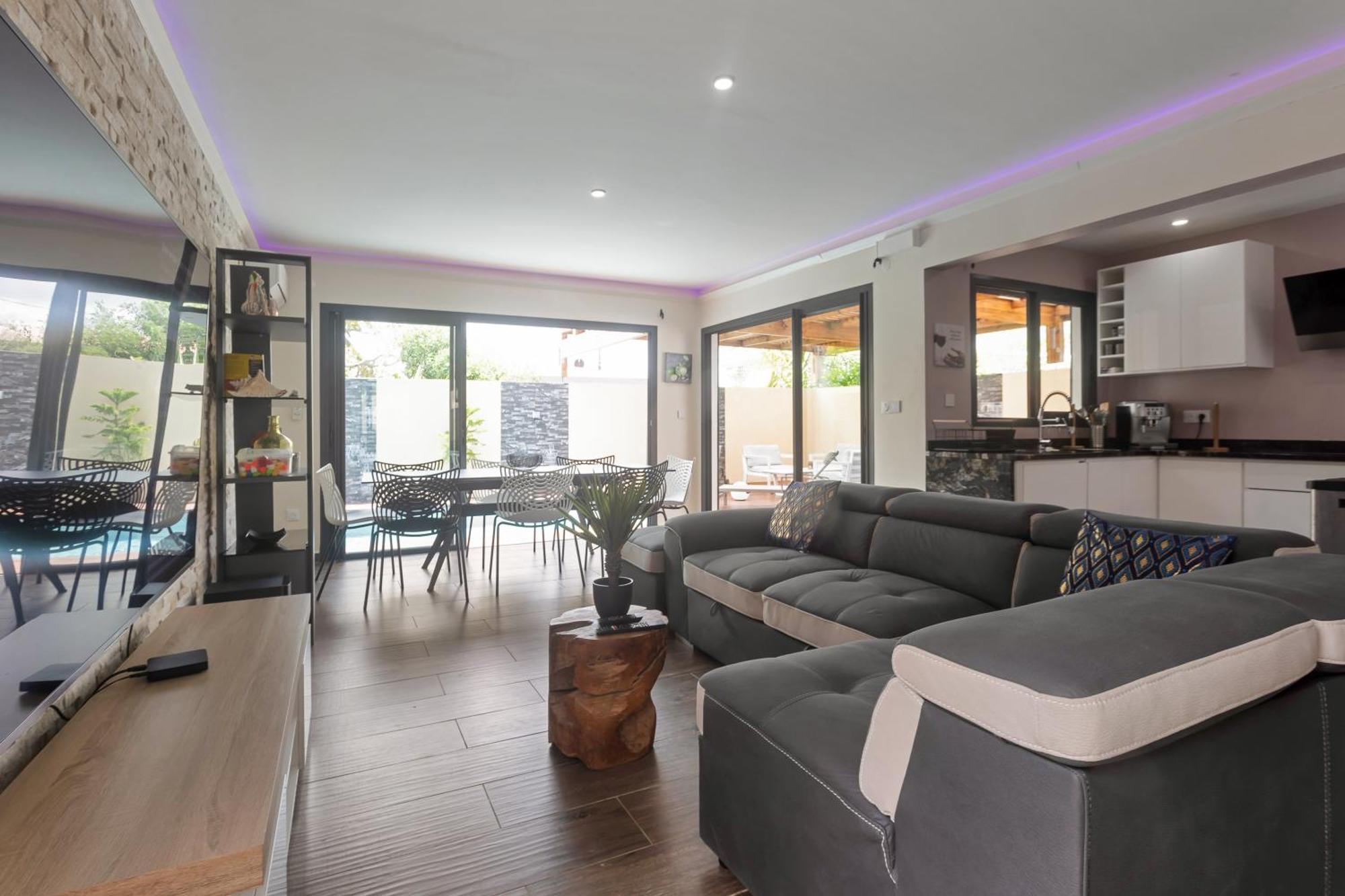 Jasmin Standing Piscine Chauffee 4 Ch 9 Pers Villa *